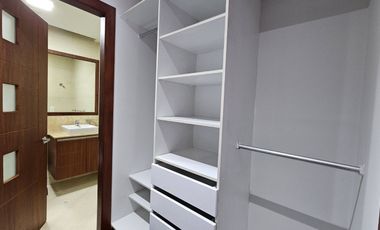 Se Vende Departamento de 3 Dormitorios en Conjunto habitacional en el Bosque