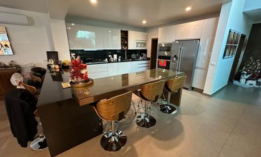 RESIDENCIA SEMIAMUEBLADA EN RENTA EN RINCONADA DEL BOSQUE $78,000.00 más Mantenimiento