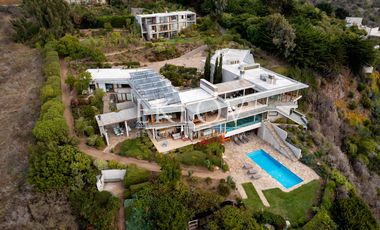 Obra maestra frente al mar en Punta Pite