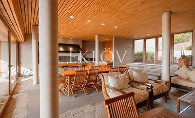 Obra maestra frente al mar en Punta Pite