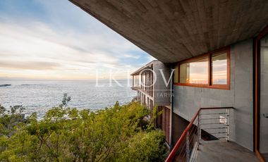 Obra maestra frente al mar en Punta Pite