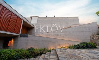 Obra maestra frente al mar en Punta Pite