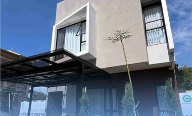 Rumah Dago, Baru 2 LANTAI+ROOFTOP Harga MURAH di Coblong Kota Bandung