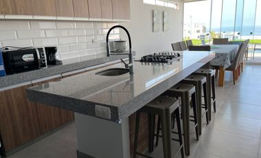 Casa de playa equipada en el Condominio Honda en Cerro Azul (Km 124.50)