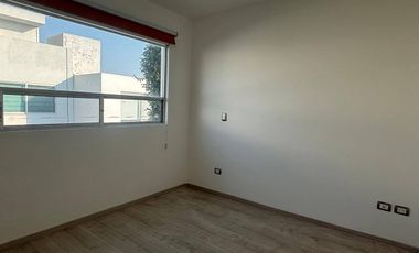 Casa 4 Recamaras Renta, Parque La Castellana Lomas de Angelopolis