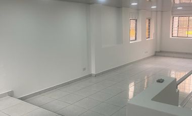 SE ARRIENDA EXCELENTE LOCAL EN PORCIUNCULA