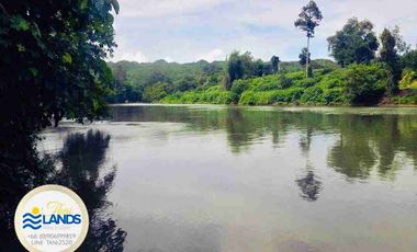 🏞️ Land for Sale – Nearly 5 Rai, Riverfront on the Khwae Noi River 🌊 with 45m Concrete Road Frontage, Only 20 Minutes from Kanchanaburi City! 🚖