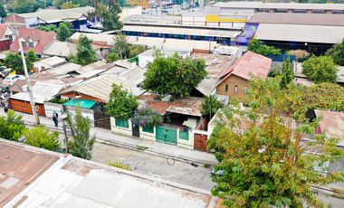 Amplio y cómodo terreno en Barrio Consolidado