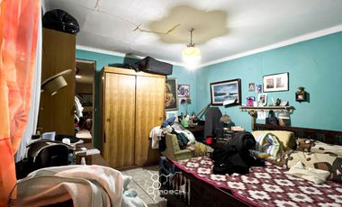 Amplio y cómodo terreno en Barrio Consolidado