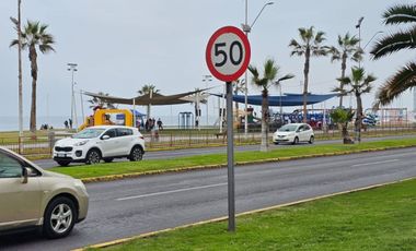 Vendo depto en primera línea, 1 dormitorio, Edificio Mirador de Playa Brava 2
