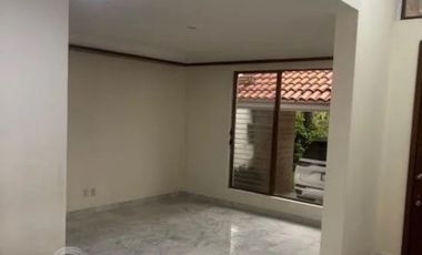 Casa Renta en Coto en  Puerta de Hierro