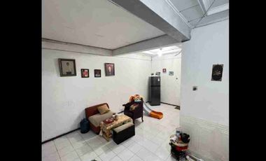 Jual cepat rumah Jalan lebar 2 mobil Pondok kelapa Jakarta timur