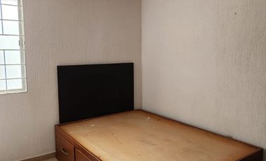 RENTO HERMOSA CASA FRACC LOS MANANTIALES $8,000.00 EQUIPADA CON CLOSETS, COCINA Y CALENTADOR SOLAR