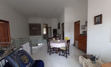 DIJUAL RUMAH KLASIK LINGKUNGAN ASRI UDARA SEJUK CIPAKU INDAH BANDUNG UTARA