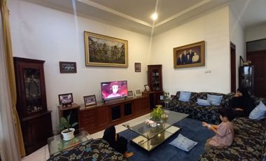 DIJUAL RUMAH KLASIK LINGKUNGAN ASRI UDARA SEJUK CIPAKU INDAH BANDUNG UTARA