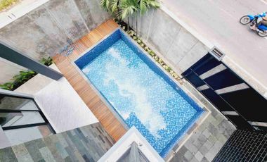 Rumah Baru 2 Lt Industrial Ada Private Pool Solo Kota