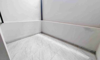 Rumah Baru 2 Lt Industrial Ada Private Pool Solo Kota