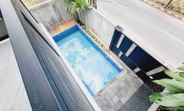 Rumah Baru 2 Lt Industrial Ada Private Pool Solo Kota
