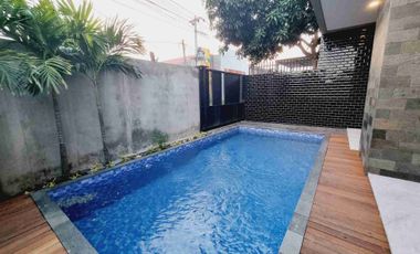 Rumah Baru 2 Lt Industrial Ada Private Pool Solo Kota