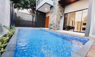 Rumah Baru 2 Lt Industrial Ada Private Pool Solo Kota