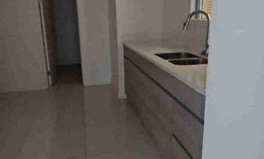 3 bedroom unit with stunning Manila Bay Sunset view - Oak Harbor Residences