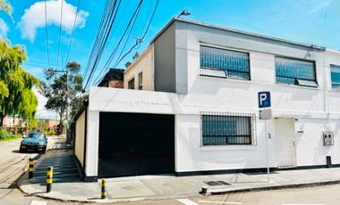 ARRIENDO CASA COMERCIAL 190 M2 SANTA N OCCIDENTAL - FRANCISCO MIRANDA
