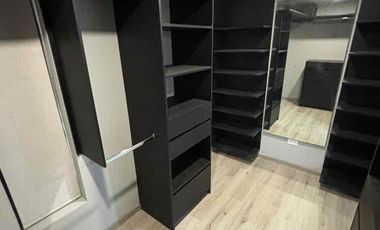 Departamento amueblado de dos niveles a 10 mins del Tec de Monterrey