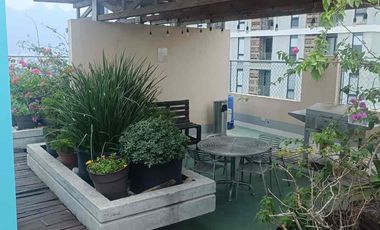 Departamento amueblado de dos niveles a 10 mins del Tec de Monterrey