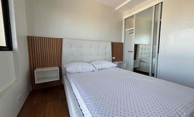 For Sale Beautiful 2 Bedroom unit with balcony in One Oasis, Cebu