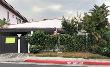FOR RENT Renovated Bungalow with Guest House in White Plains, Quezon City