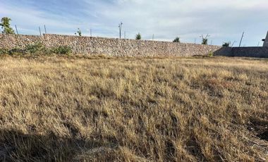 Terreno de 322 m2 en Lomas del Campanario Norte