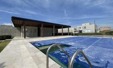 Terreno de 322 m2 en Lomas del Campanario Norte