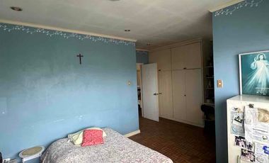 6 Bedroom House for Sale with large lawn in Buena Hills Guadalupe Cebu