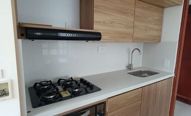 Apartamento en arriendo Las Plamas Poblado