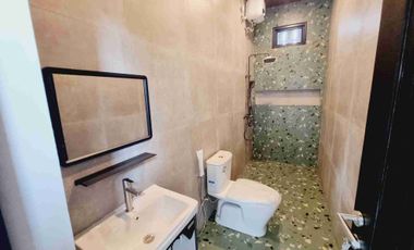 Rumah Mewah 2 Lt Hook ada Pool Finishing Kota Solo