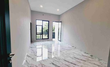 Rumah Mewah 2 Lt Hook ada Pool Finishing Kota Solo