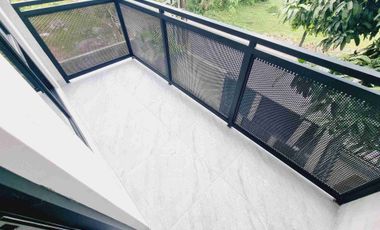 Rumah Mewah 2 Lt Hook ada Pool Finishing Kota Solo