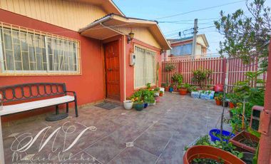 Casa en venta con departamento independiente