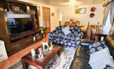 Casa en venta con departamento independiente