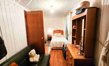 Casa en venta con departamento independiente