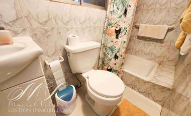 Casa en venta con departamento independiente