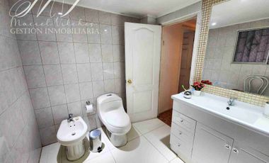 Casa en venta con departamento independiente