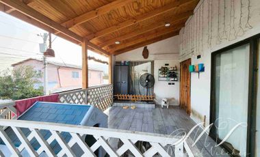 Casa en venta con departamento independiente