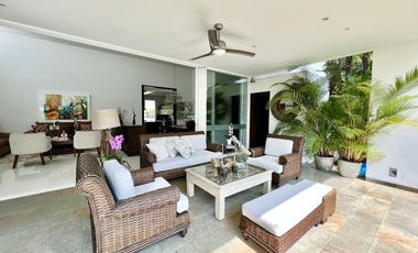 🏡 ¡Descubre esta espectacular casa en Altos de Ciudad Jardín, Cali!