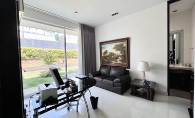 🏡 ¡Descubre esta espectacular casa en Altos de Ciudad Jardín, Cali!