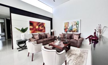🏡 ¡Descubre esta espectacular casa en Altos de Ciudad Jardín, Cali!