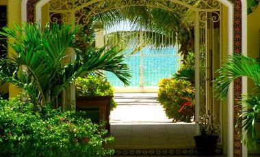 Beach Front Boutique Hotel/Residence
