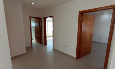 Casa en Venta en Querétaro  Zen House  El Marqués 4 Recámaras, Alberca y Seguridad ¿Buscas una casa amplia, segura y en excelente ubicación en Qu