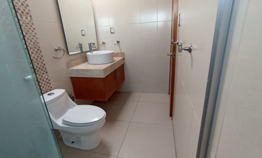 Casa en Venta en Querétaro  Zen House  El Marqués 4 Recámaras, Alberca y Seguridad ¿Buscas una casa amplia, segura y en excelente ubicación en Qu