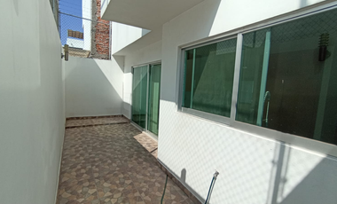 Casa en Venta en Querétaro  Zen House  El Marqués 4 Recámaras, Alberca y Seguridad ¿Buscas una casa amplia, segura y en excelente ubicación en Qu
